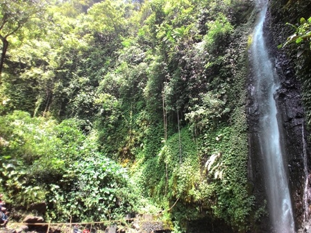 87+ Gambar Air Terjun Montel Terlihat Keren 87+ Gambar Air Terjun Montel Terlihat Keren