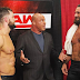 Kurt Angle anuncia quem ficou com a última vaga da Elimination Chamber Match