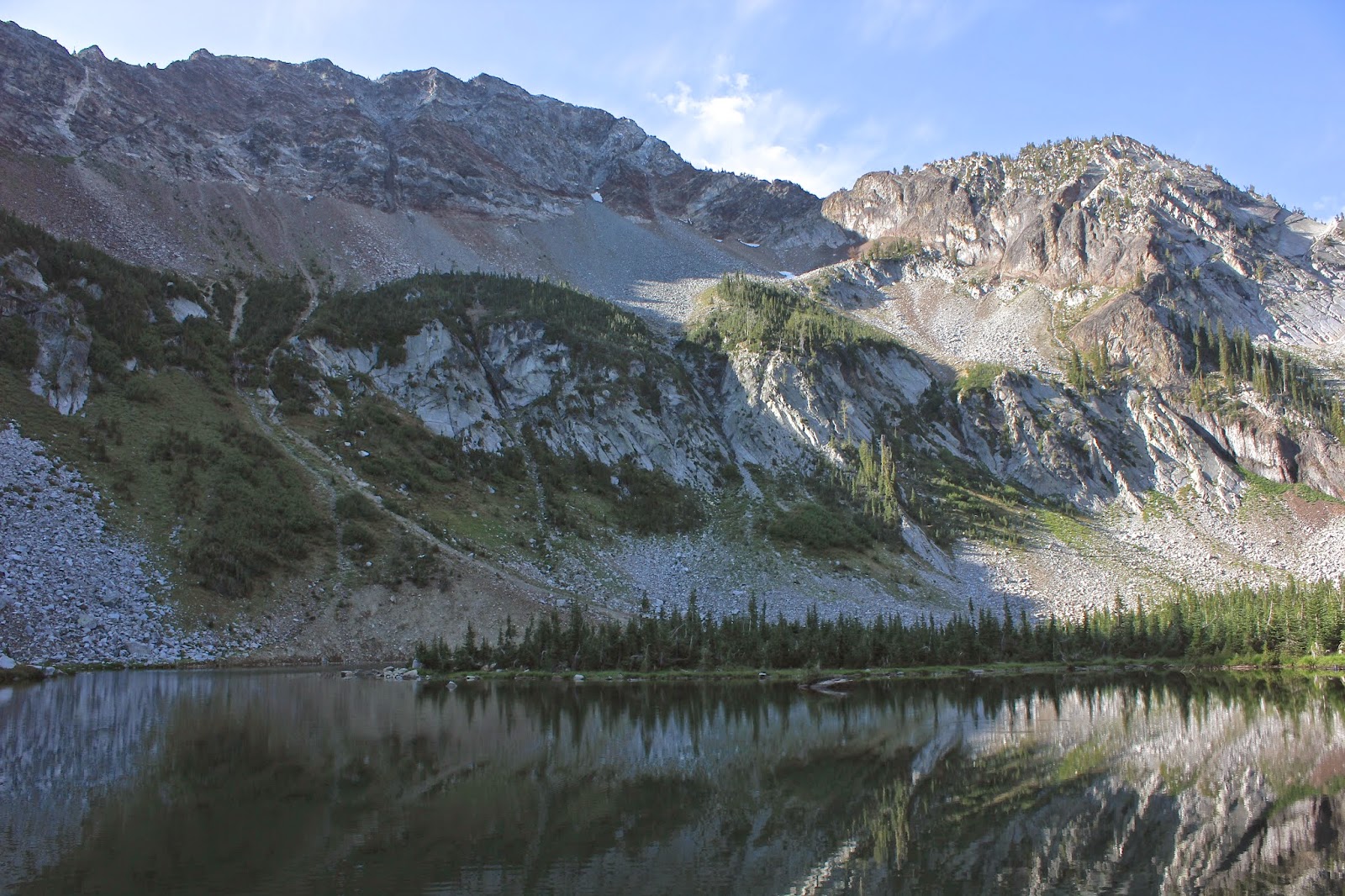 Mario's Hiking Photos Culver Lake, Oregon