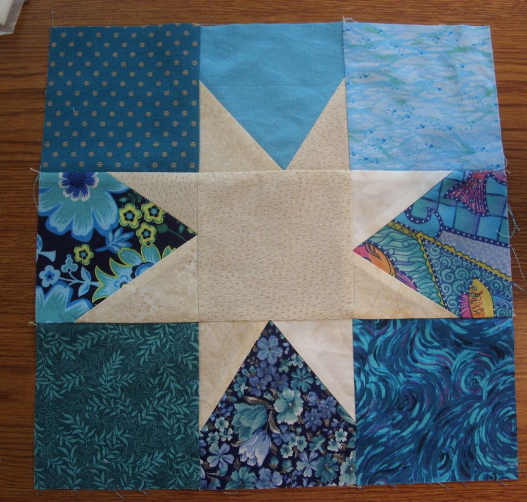Elizabeth's Quilt Projects: Wonky Stars Tutorial