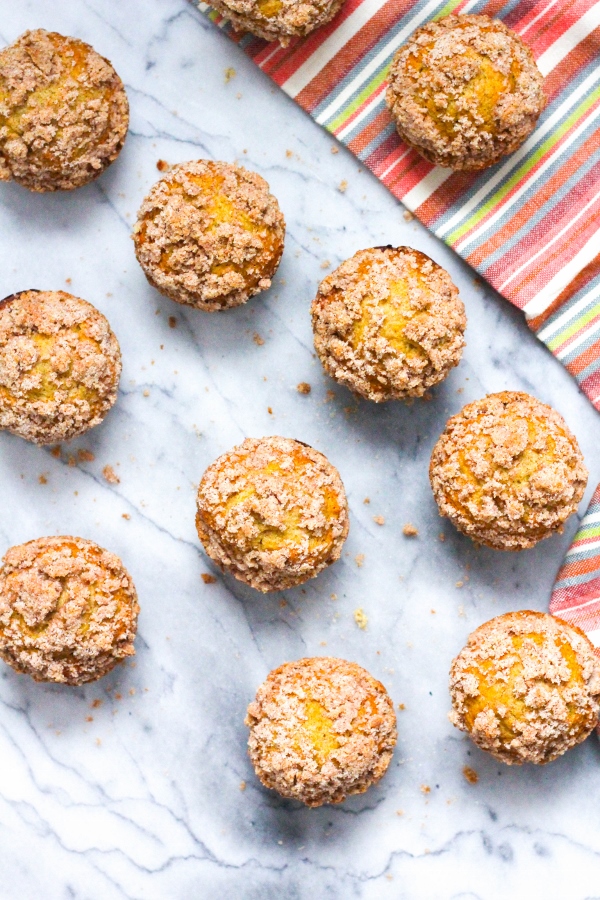 Crumb Topped Banana Muffins