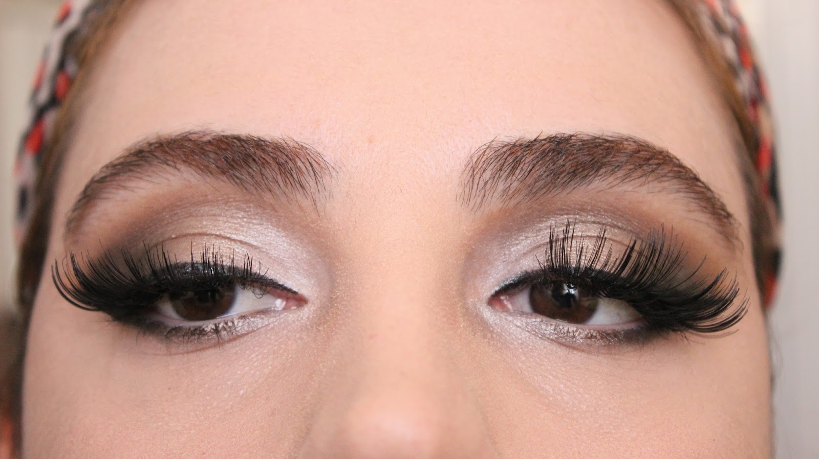 Emy Wuu Metalik Gri Dumanlı Göz Makyajı ️1000 Kişi Olduk! ️