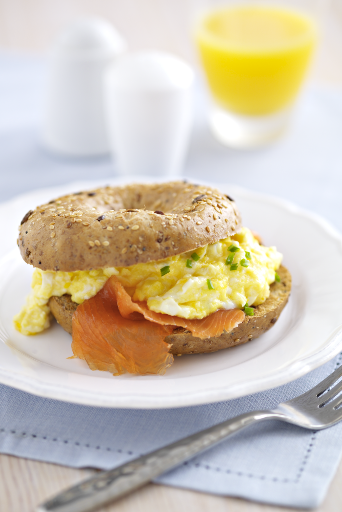 Scrambled Eggs With Smoked Salmon Bagels Scrambled Eggs With Smoked Salmon Bagels