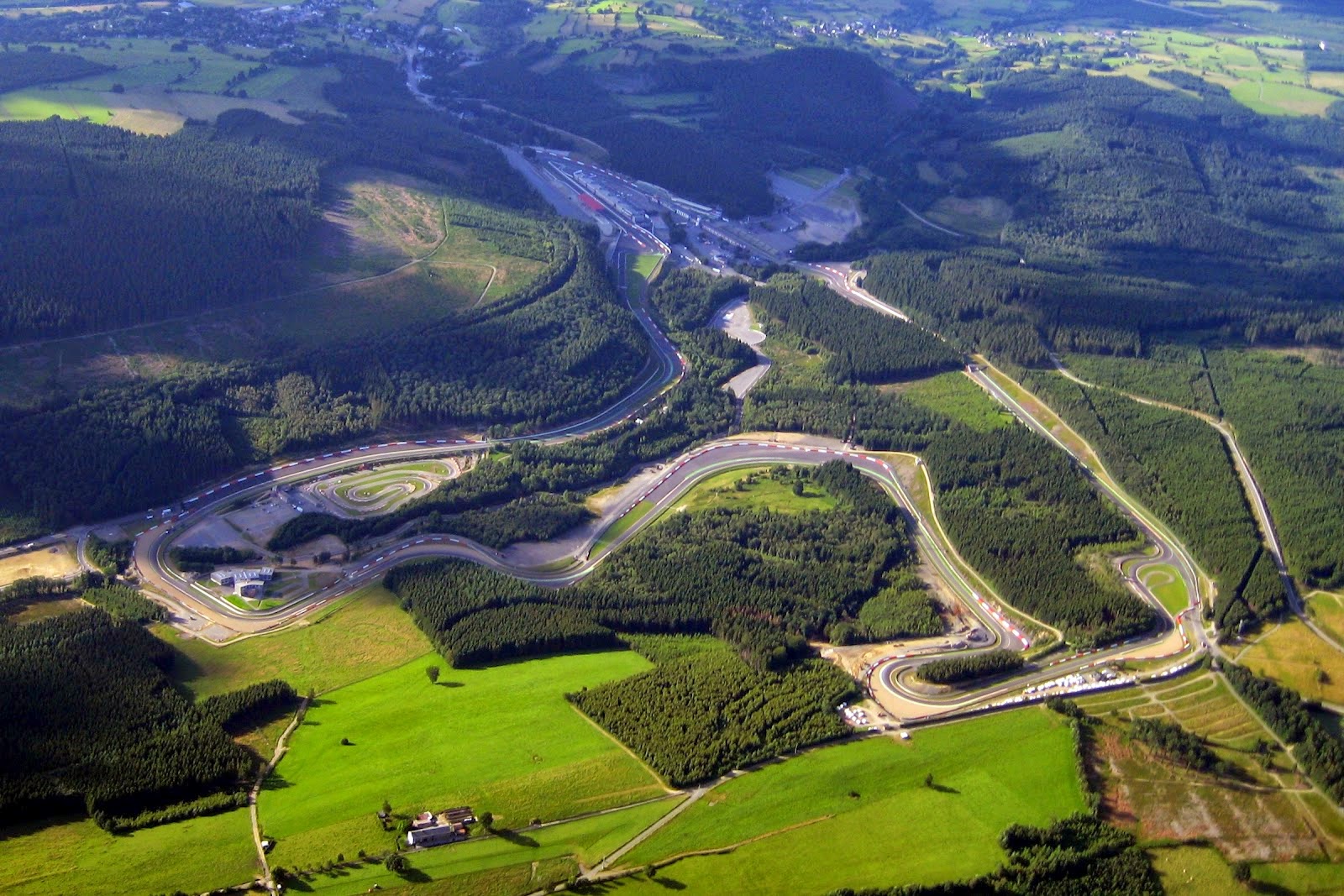10 Best Places to Holiday in Belgium (100+ Photos) | Circuit Spa-Francorchamps 10 Best Places to Holiday in Belgium (100+ Photos) | Circuit Spa-Francorchamps