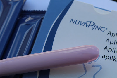 Aplicador do anel vaginal nuvaring® ou circlet®