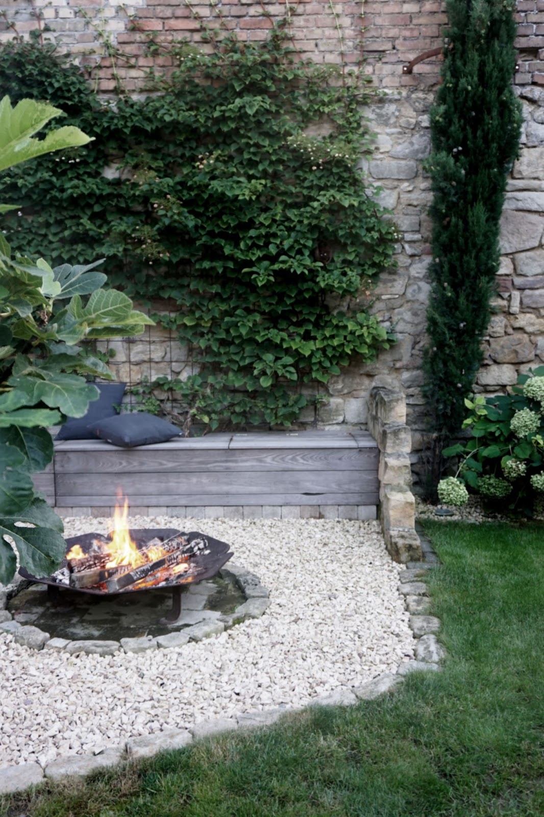 DIY Feuerecke im Garten S T I L R E I C H BLOG