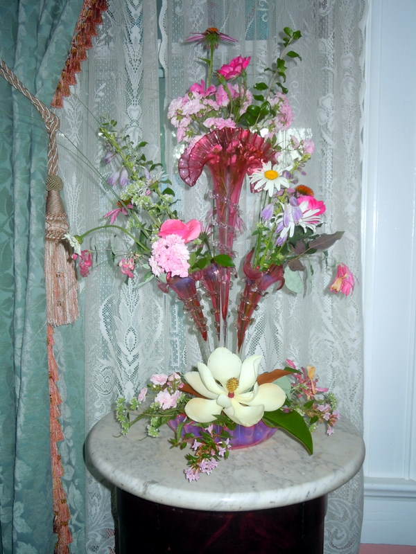 My Old Historic House Victorian Epergne Pronounced Epurn.