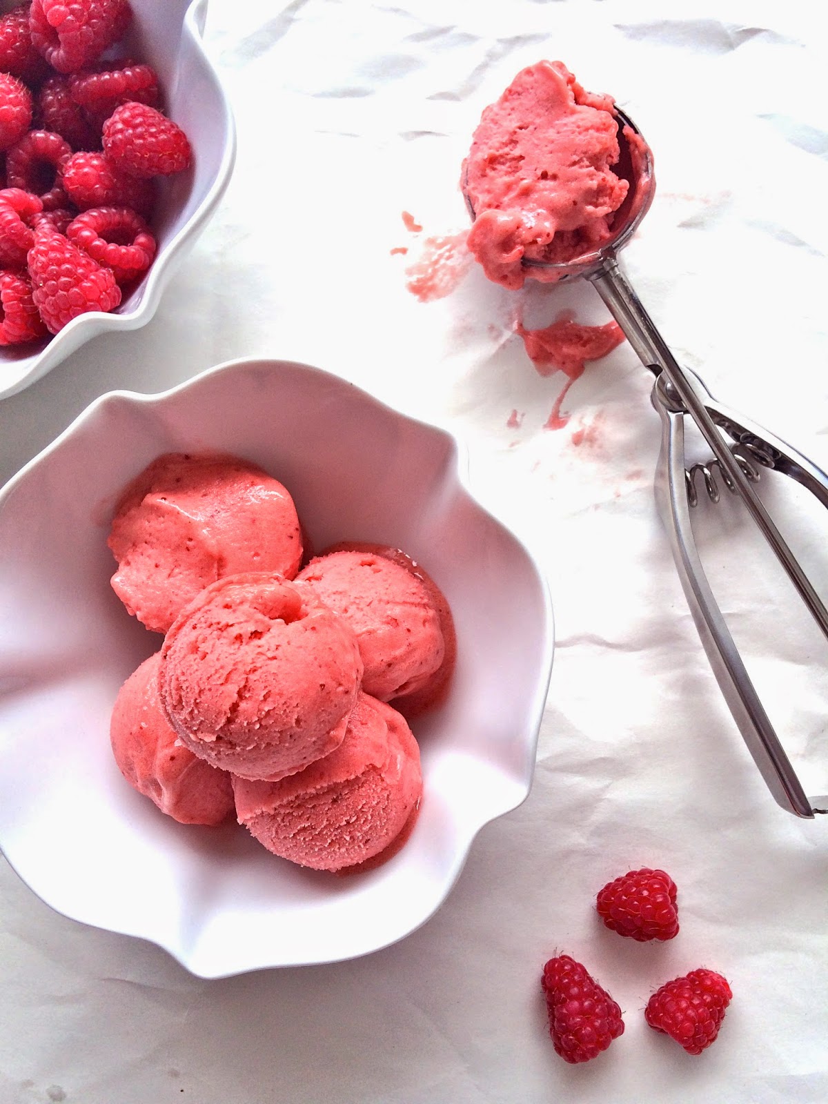 Passionately Raw! Raw Raspberry Banana Ice Cream