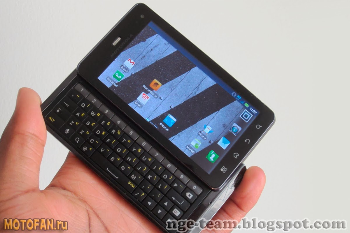 NERV: Обзор Motorola DROID 3 (XT862)