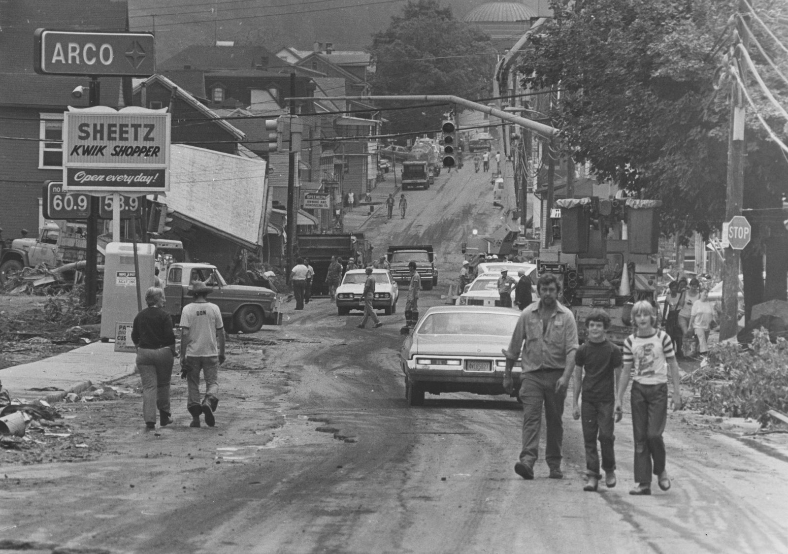 Vintage Johnstown Bedford Street 1977 Flood
