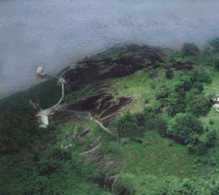 O DRAMA DA PEDRA DA PAIXÃO O DRAMA DA PEDRA DA PAIXÃO