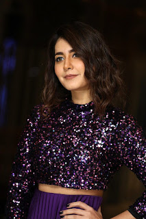 Actress Raashi Khanna Stills at Prathi Roju Pandage Movie Trailer Launch Actress Raashi Khanna Stills at Prathi Roju Pandage Movie Trailer Launch