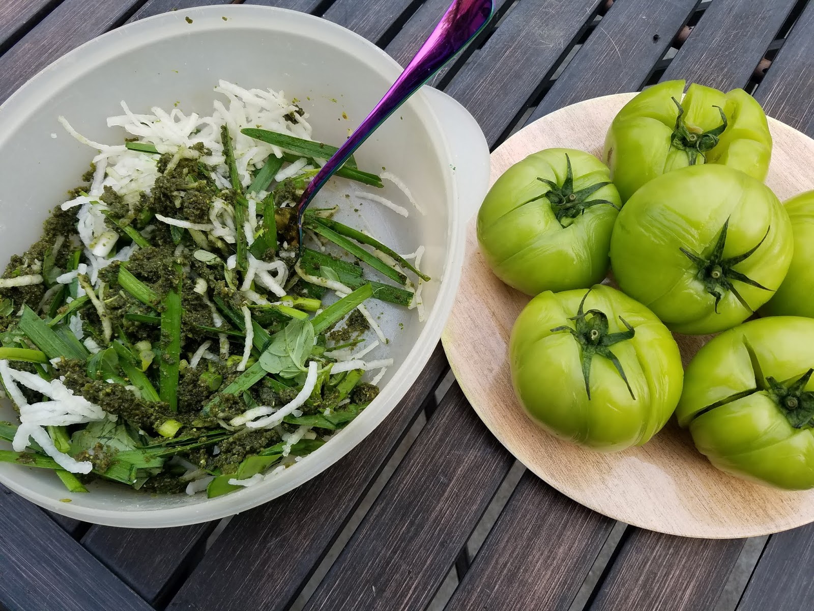 Green Tomato Kimchi With Green Kimchi Paste Preesi Food Whore