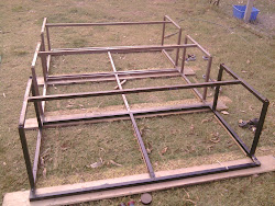 covered wagon chicken coop 3