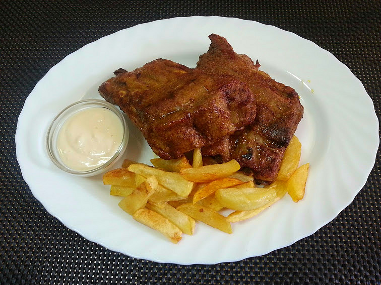 Costillar de cerdo adobado al horno