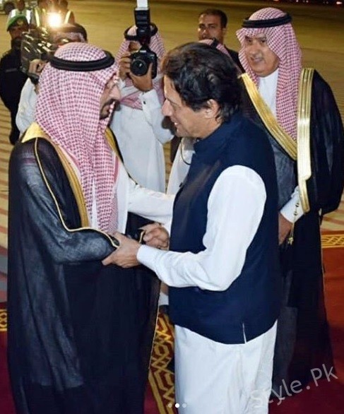 Www Xxx Imran Khan Vom - Japan XXX Porn: Pictures Of Prime Minister Imran Khan In Saudi Arabia