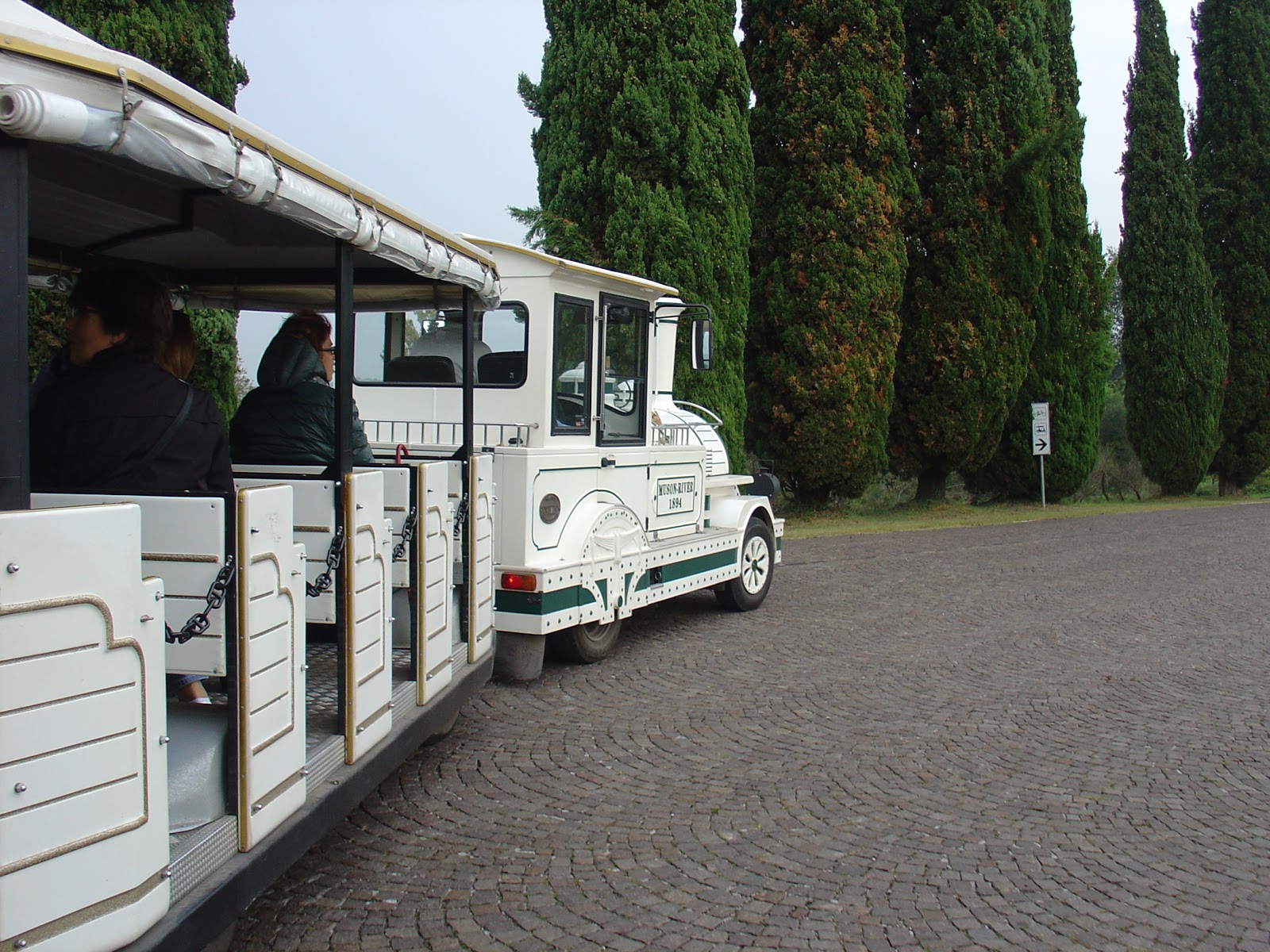 All aboard the Parco Sigurtà Express!