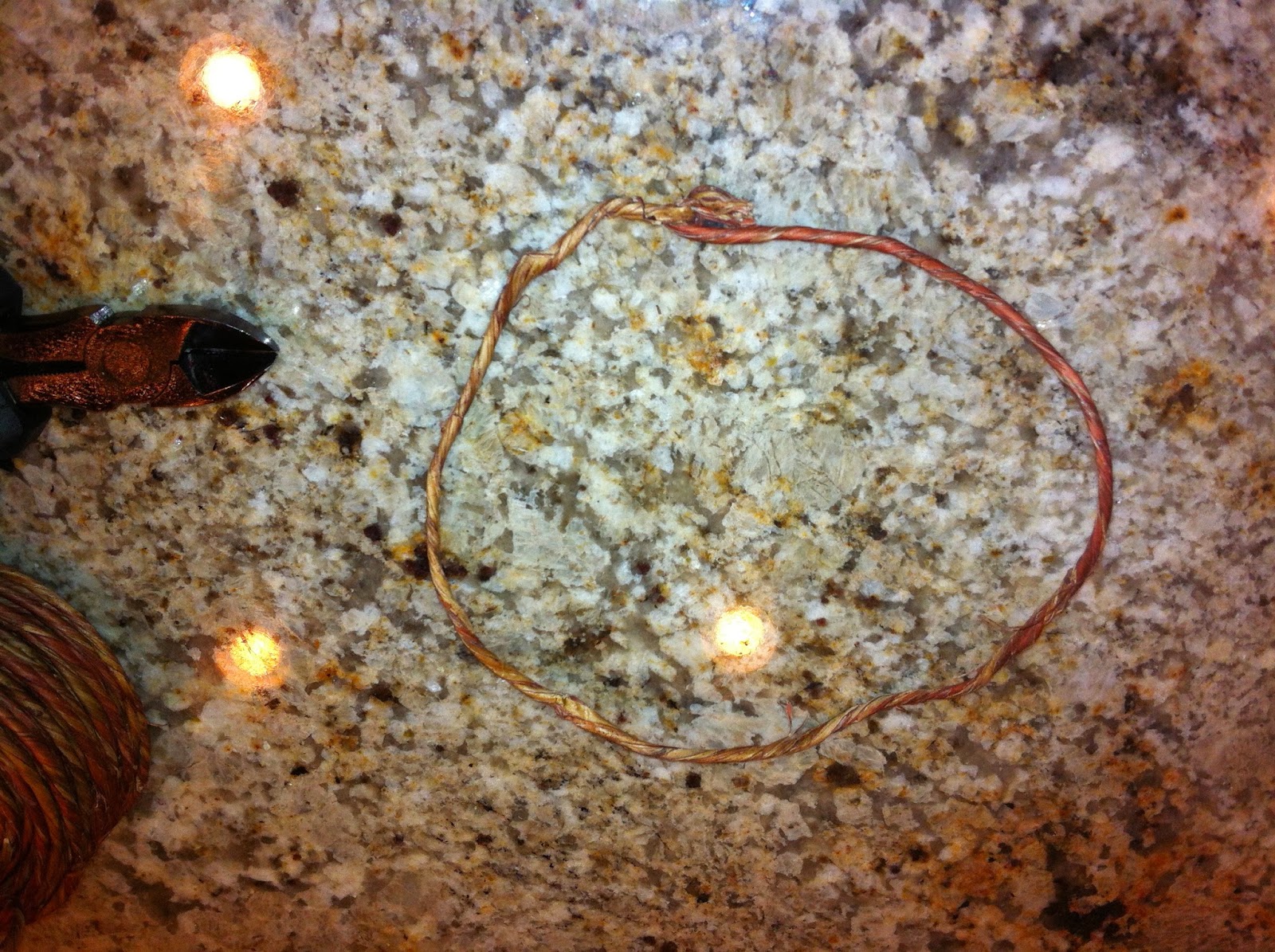 My Crafty World Deco Mesh Candle Ring