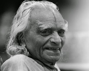 Iyengar Yoga Founder Iyengar Yoga Founder