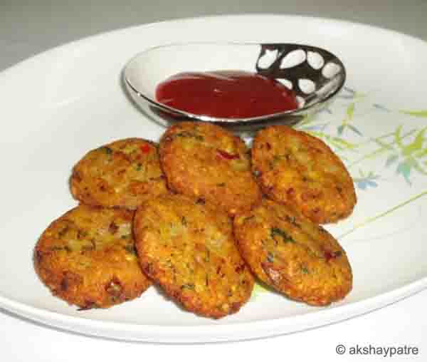 Moong dal aloo nuggets in a serving plate