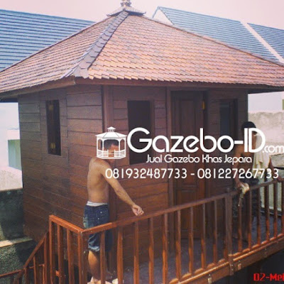 Gazebo Rumah Kayu