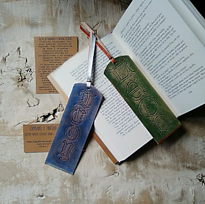 marcapaginas punto lectura cuero color envejecido personalizado grabado y pintado a mano regalos detalles souvenirs merchandising fidelización artesanal spain marcapaginas-punto-lectura-cuero-personalizado.jpg