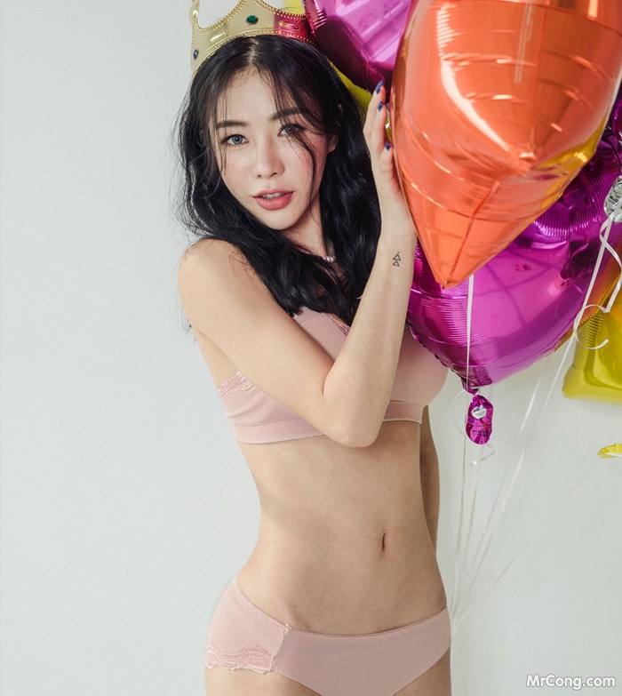The beautiful An Seo Rin in underwear picture January 2018 (153 photos) photo 1-10