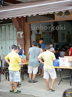 Johor Famous Bao 包 at Wee Hoi 惠海 Kopitiam in Gelang Patah Johor-Famous-Bao-包-Wee-Hoi-惠海-Kopitiam-Gelang-Patah