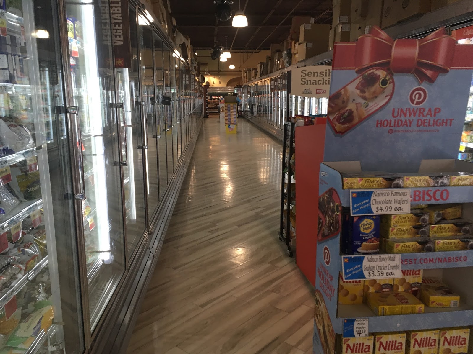 NJ Supermarkets Nicholas Markets Foodtown North Haledon, NJ