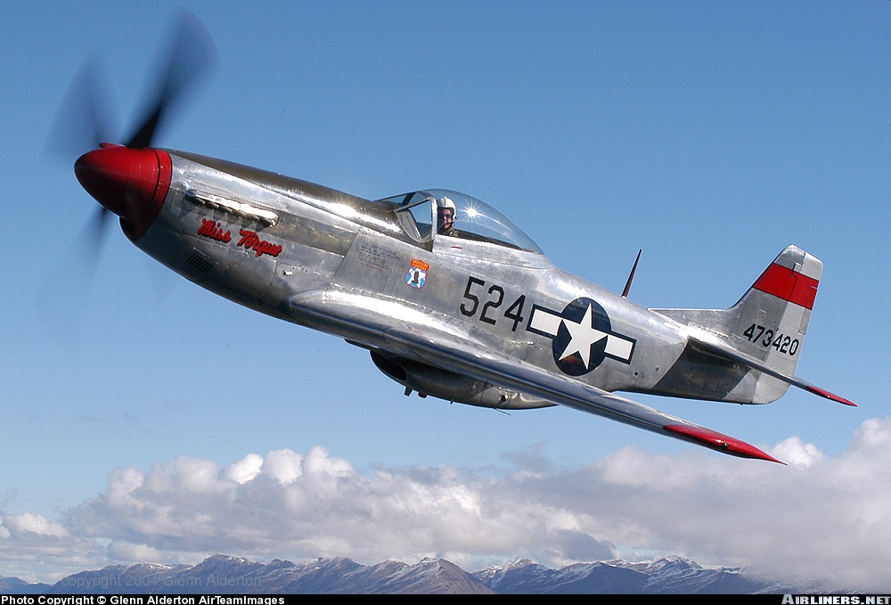 Bordo De Ataque. Aviões da Segunda