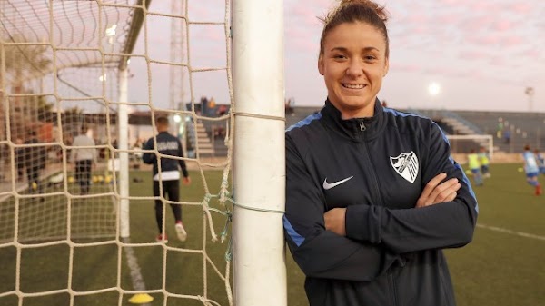 Chelsea Ashurst - Málaga Femenino -: "El Rayo tiene un campo muy complicado"