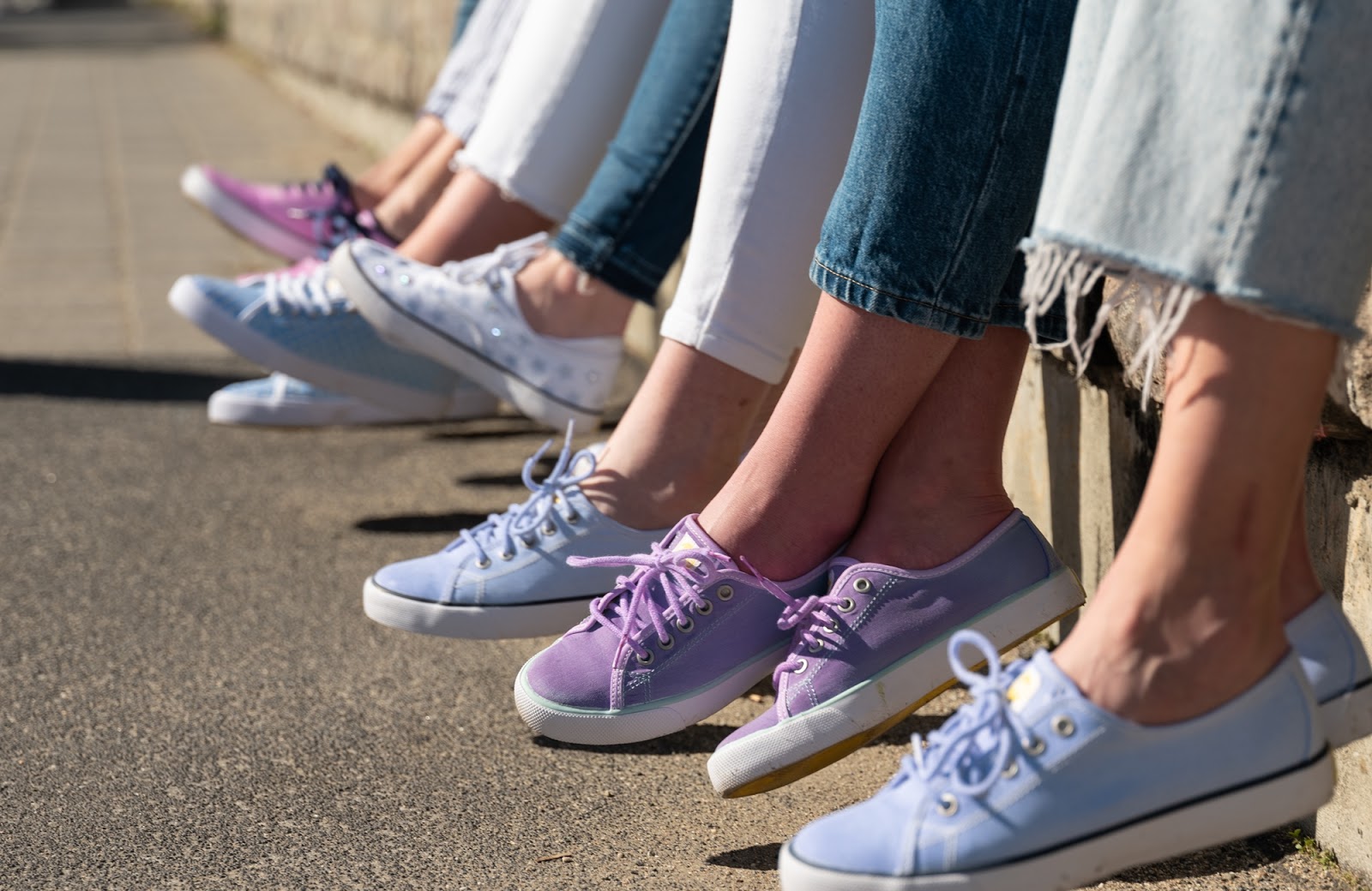 SUNS Shoes Launches New Line Of Eco Friendly UV Color Changing Shoes SUNS Shoes Launches New Line Of Eco Friendly UV Color Changing Shoes