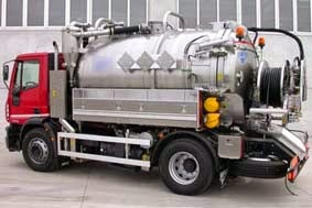 Desatascos con camión cuba << Servicio 24 horas >> Barcelona Desatascos con camión cuba << Servicio 24 horas >> Barcelona