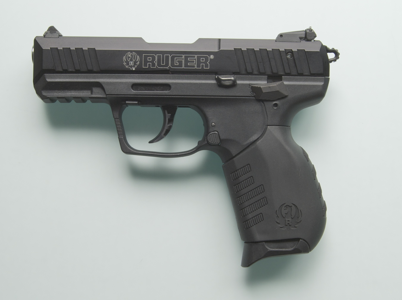 ругер 22лр револьвер. Switch gun 22 wmr. Usfa zip gun 22 lr pistol. ругер блэкхок 44 магнум. Gun 22.