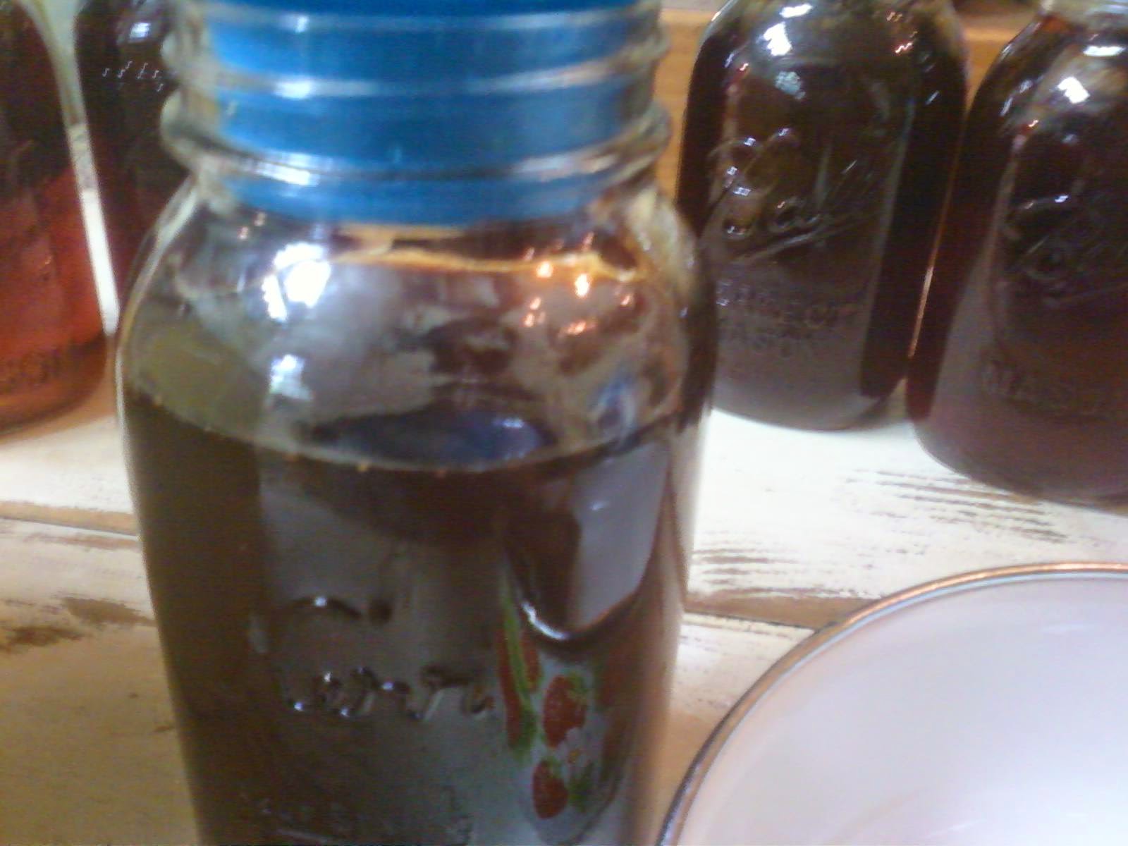 Lucy of Orchard Slope Canning Iced Tea Concentrate