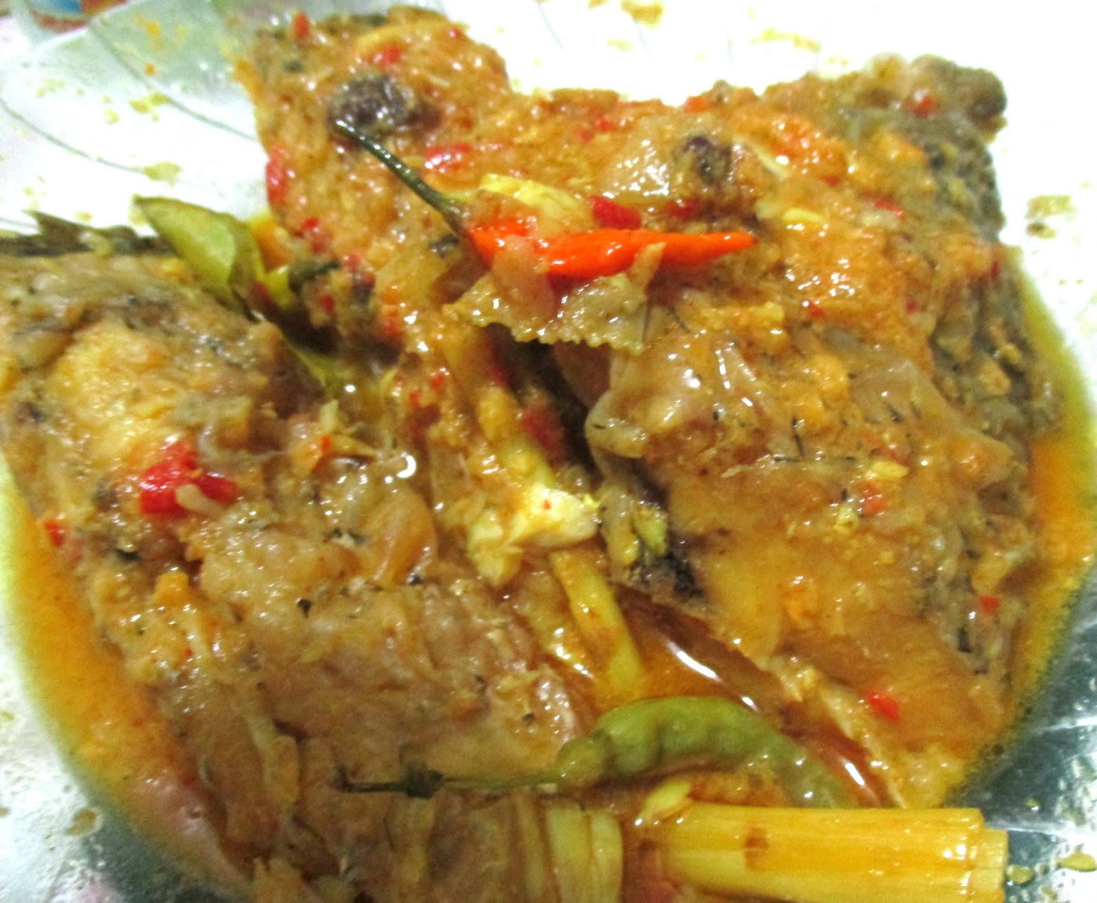 Kumpulan Resep Makanan Indonesia RESEP GULAI IKAN GURAME Kumpulan Resep Makanan Indonesia RESEP GULAI IKAN GURAME