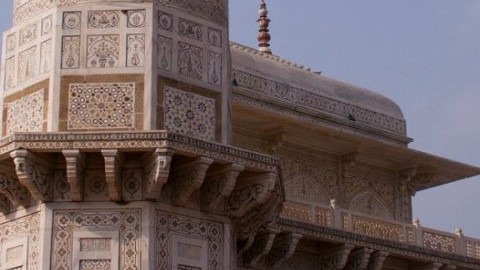 Itimad-Ud-Daulah’s Tomb