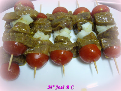 Brochetitas+de+at%25C3%25BAn+marinado+%252810%2529.JPG
