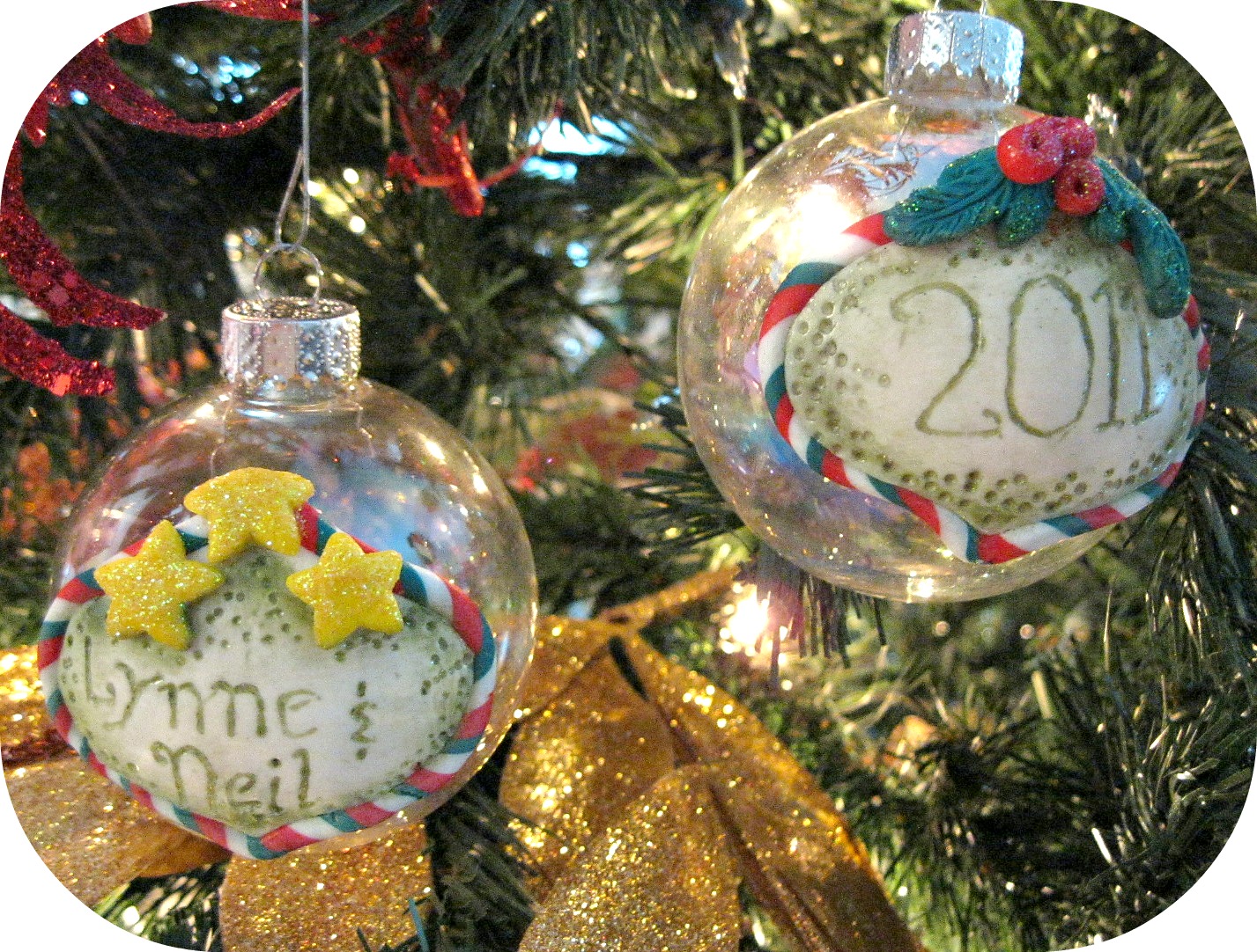 ...Make It With Me Annual Holiday Crafting Session Begins..... or