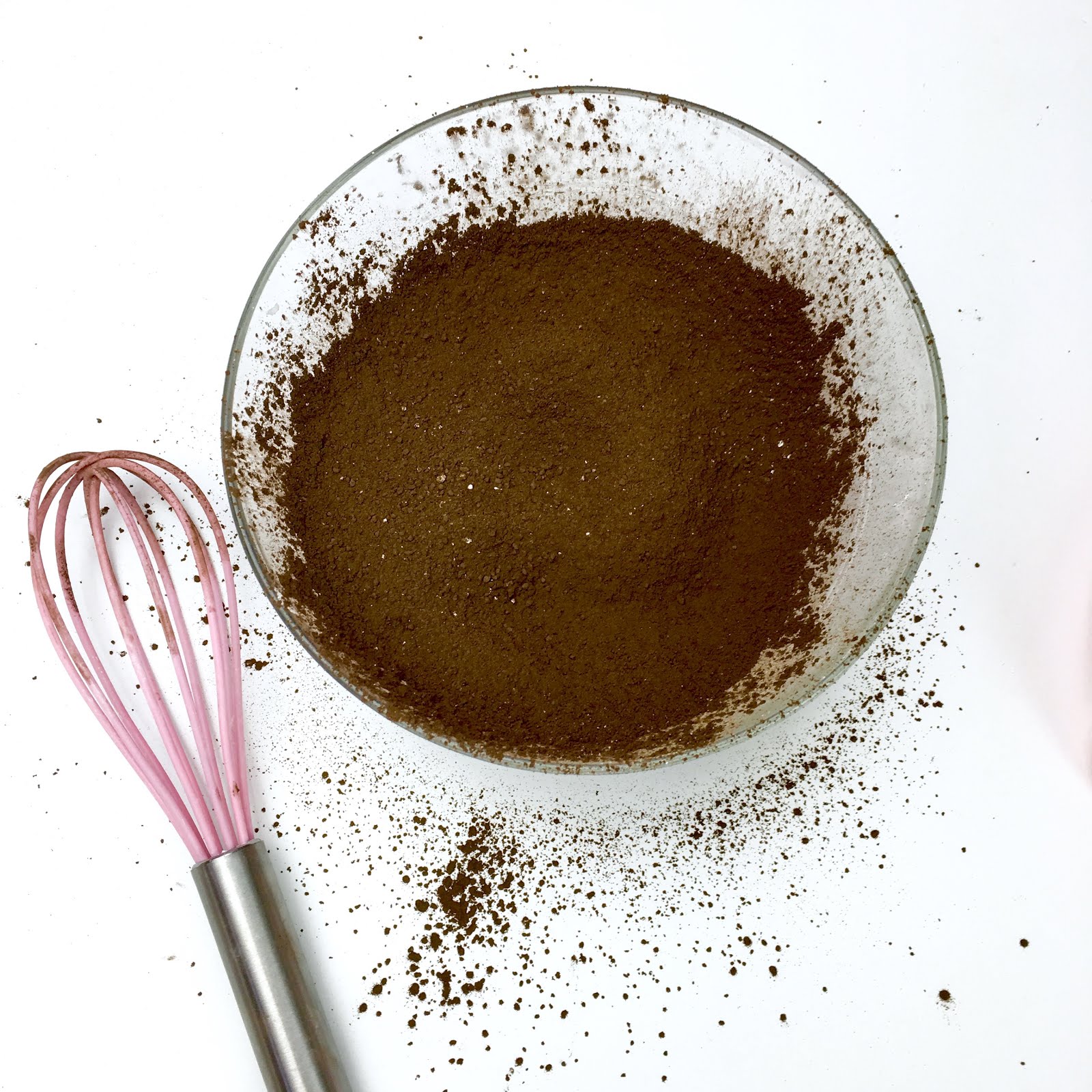 {VIDEO} THE BEST Chocolate Buttercream Frosting The Lindsay Ann