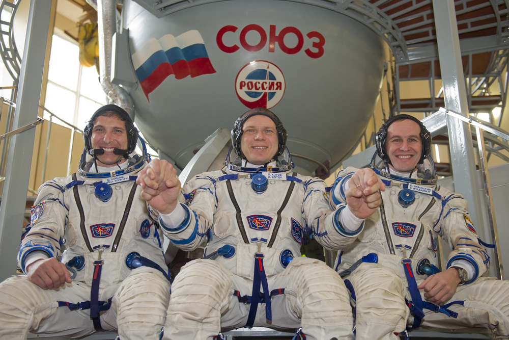Сколько летчиков космонавтов. Союз ТМА 21. Современная космонавтика. Российские космонавты.