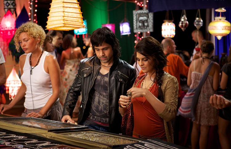 MOVIE ZING: Murder 2 Movie Stills Wallpapers, Cast and Crew