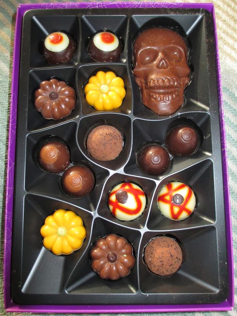 FOODSTUFF FINDS Hotel Chocolat Halloween Bites H Box (HotelChocolat