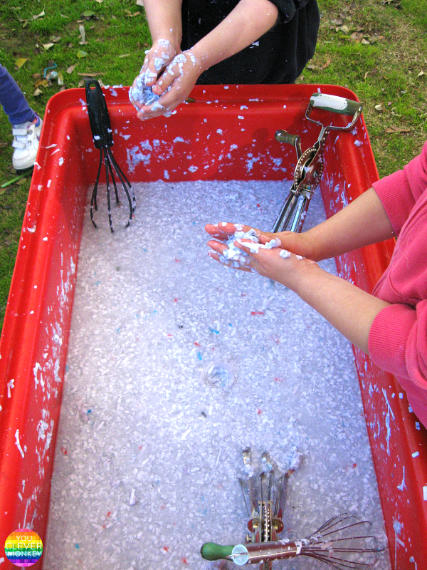 HOW TO EASILY MAKE RECYCLED PAPER WITH PRESCHOOLERS you clever monkey