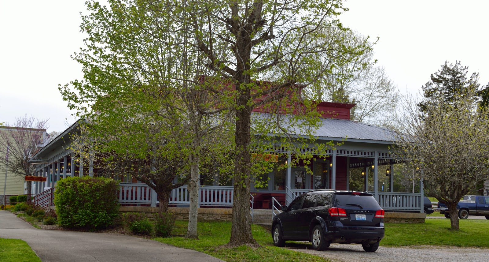 No Bad Days RVing: RV Park Scoop - Renfro Valley RV Park (Renfro Valley