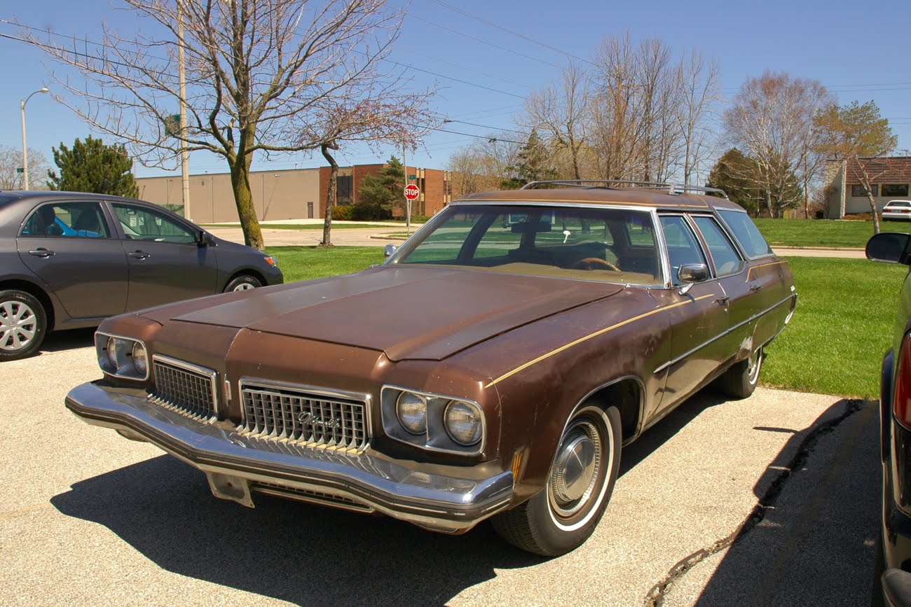 Oldsmobile Vista Cruiser 1973