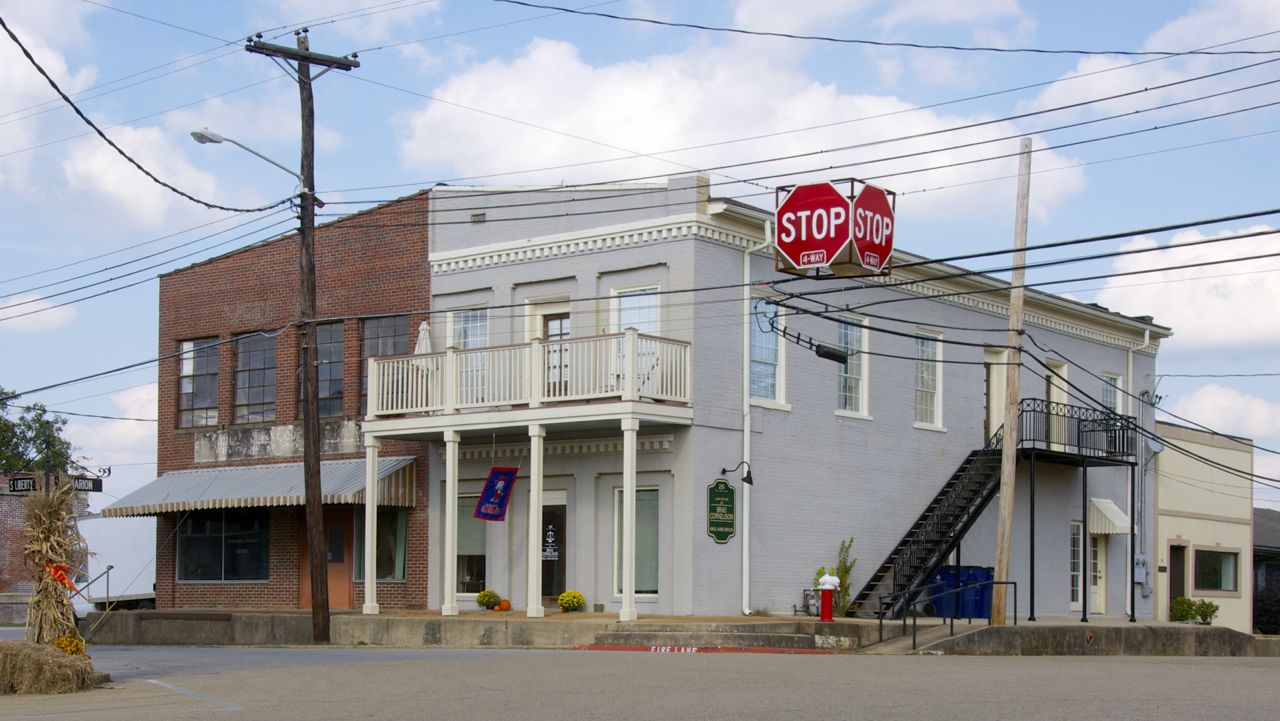 Suzassippi's Lottabusha County Chronicles Old Pontotoc County Power