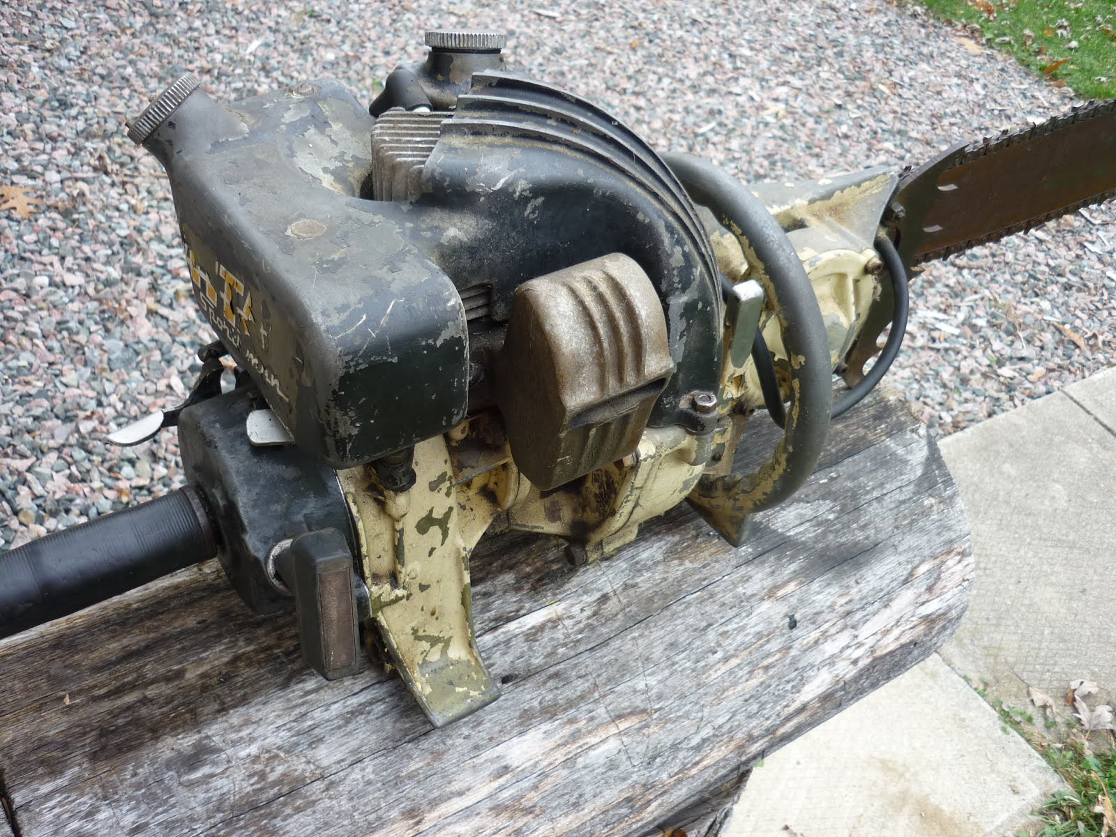 VINTAGE CHAINSAW COLLECTION TITAN SPORTSMAN.