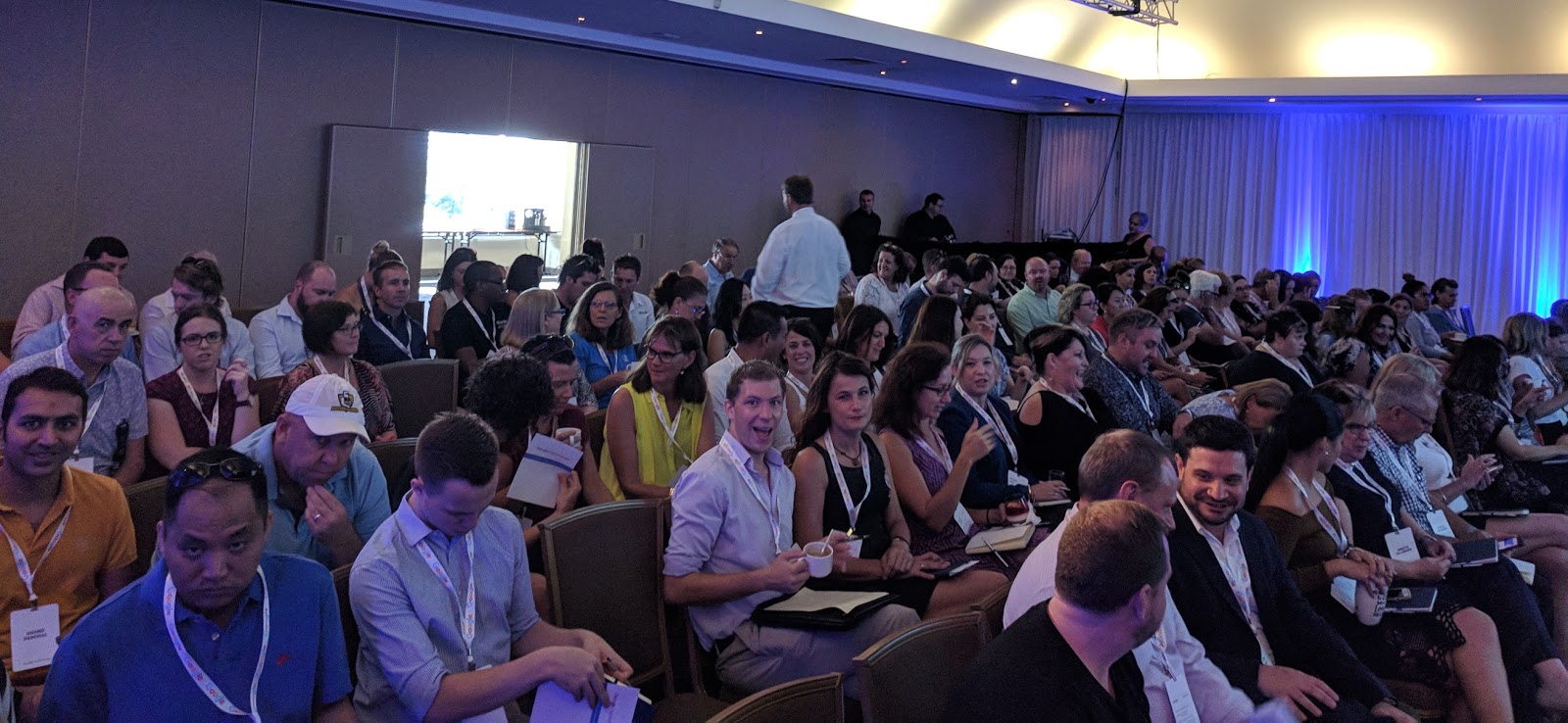 Upping digital skills in 35 degrees...Digital Garage arrives in Darwin