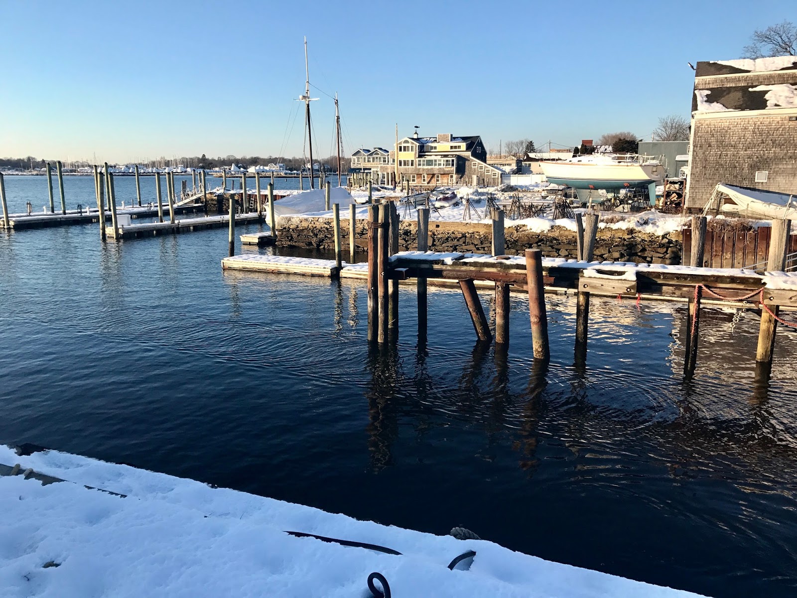 Malomil Warren, Rhode Island.